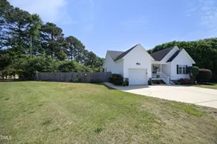 5921 Waterworn Ct, Fuquay Varina, NC 27526 - Photo 4