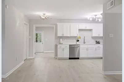 609 Juno Court, Raleigh, NC 27610 - Photo 8