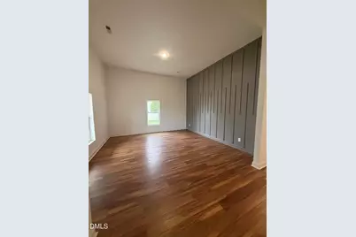 407 N King Avenue, Dunn, NC 28334 - Photo 2