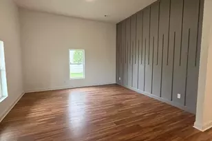 407 N King Ave, Dunn, NC 28334 - Photo 2