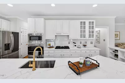 104 Circle On The Green Green, Cary, NC 27519 - Photo 12