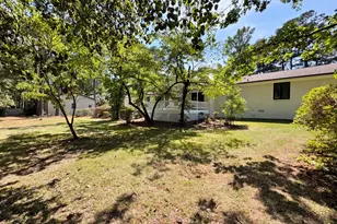 108 Oak St, Pine Level, NC 27568 - Photo 32