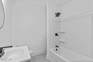 157 N Elizabeth St, Henderson, NC 27536 - Photo 14