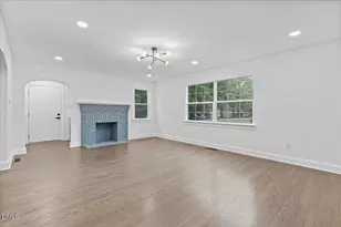 157 N Elizabeth St, Henderson, NC 27536 - Photo 6