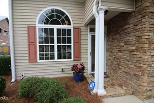 42 Old Trestle Ct, Angier, NC 27501 - Photo 4