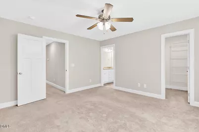 706 S Pollock Street, Selma, NC 27576 - Photo 14