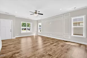 706 S Pollock St, Selma, NC 27576 - Photo 8