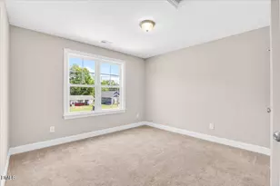 706 S Pollock St, Selma, NC 27576 - Photo 18