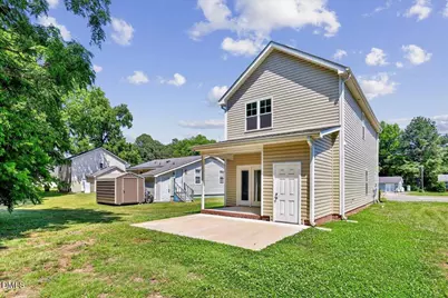 706 S Pollock Street, Selma, NC 27576 - Photo 24