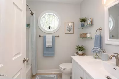 323 Columbia Place E, Chapel Hill, NC 27516 - Photo 14