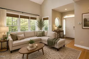323 Columbia Pl E, Chapel Hill, NC 27516 - Photo 6