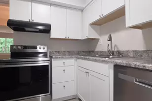 220 Elizabeth St, Chapel Hill, NC 27514 - Photo 4