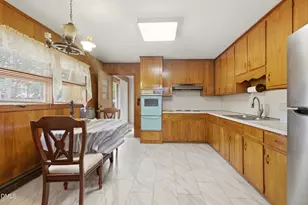 2007 Jane St, Greensboro, NC 27407 - Photo 10