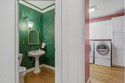 90028 Hoey, Chapel Hill, NC 27517 - Photo 50