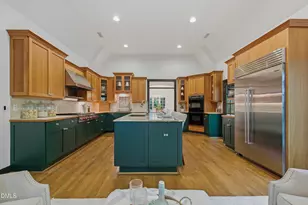 90028 Hoey, Chapel Hill, NC 27517 - Photo 16