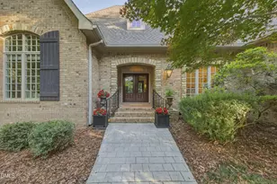 90028 Hoey, Chapel Hill, NC 27517 - Photo 2