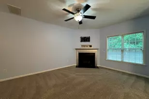202 Cypress Hill Ln, Holly Springs, NC 27540 - Photo 8