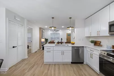 701 E Lavender Avenue, Durham, NC 27704 - Photo 14