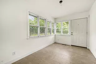 213 Hillsborough St, Chapel Hill, NC 27514 - Photo 30
