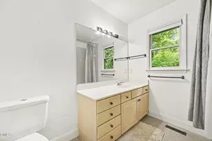 213 Hillsborough St, Chapel Hill, NC 27514 - Photo 24