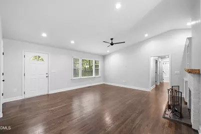 103 Nottingham Lane, Chapel Hill, NC 27517 - Photo 8