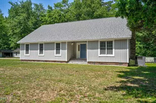 726 Thomas Rd, Rocky Mount, NC 27801 - Photo 2