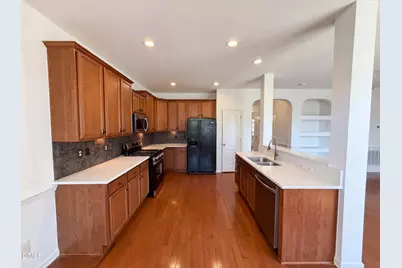 3064 Imperial Oaks Drive, Raleigh, NC 27614 - Photo 2