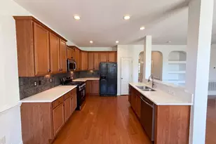 3064 Imperial Oaks Dr, Raleigh, NC 27614 - Photo 2