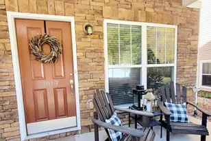 8019 Sunset Branch Ct, Raleigh, NC 27612 - Photo 2