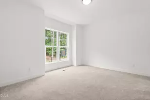 724 Powell Dr, Raleigh, NC 27606 - Photo 16