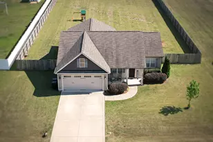 175 Day Lily St, Selma, NC 27576 - Photo 34