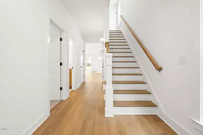 726 Powell Drive, Raleigh, NC 27606 - Photo 2
