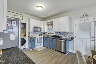 304 Sandy Knob Ln, Rocky Mount, NC 27803 - Photo 8