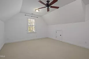 81117 Alexander, Chapel Hill, NC 27517 - Photo 32
