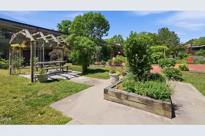 807 W Trinity Avenue #Apt 118, Durham, NC 27701 - Photo 38