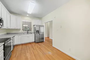 245 Hbr Crk Dr, Cary, NC 27511 - Photo 8