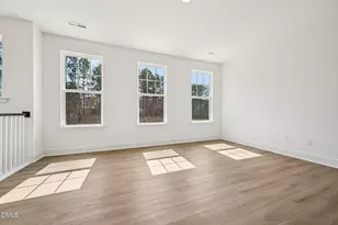 10915 Bayflower Wy, Raleigh, NC 27617 - Photo 20