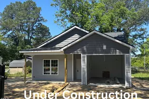 306 S Washington Ave, Dunn, NC 28334 - Photo 1