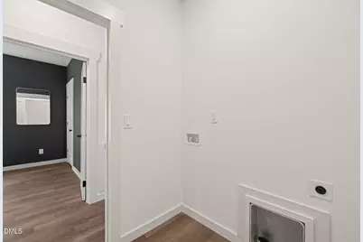207 W Holt Street, Burlington, NC 27217 - Photo 22