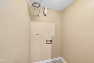 4900 Avenida Del Sol Dr, Raleigh, NC 27616 - Photo 22