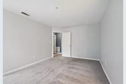 4900 Avenida Del Sol Drive #102, Raleigh, NC 27616 - Photo 16
