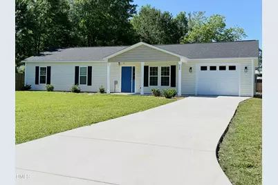 360 Oak Street, Roseboro, NC 28382 - Photo 1