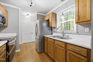 5719 Greenbay Dr, Durham, NC 27712 - Photo 14