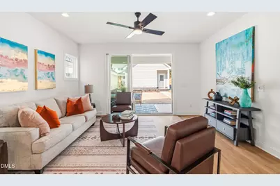 728 Powell Drive, Raleigh, NC 27606 - Photo 10