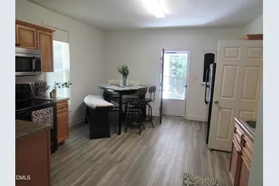 546 E Front Street, Clayton, NC 27520 - Photo 6