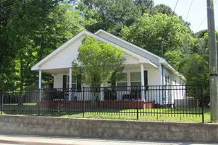 546 E Front St, Clayton, NC 27520 - Photo 1