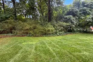 104 Arbuckle Ln, Cary, NC 27511 - Photo 16
