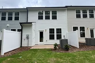 1282 Hammond Dr, Mebane, NC 27302 - Photo 6