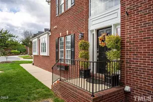125 Grande Dr, Morrisville, NC 27560 - Photo 2