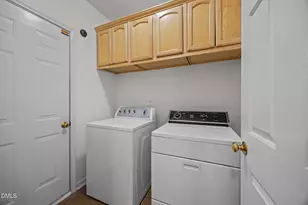 5501 Southern Cross Ave, Raleigh, NC 27606 - Photo 16